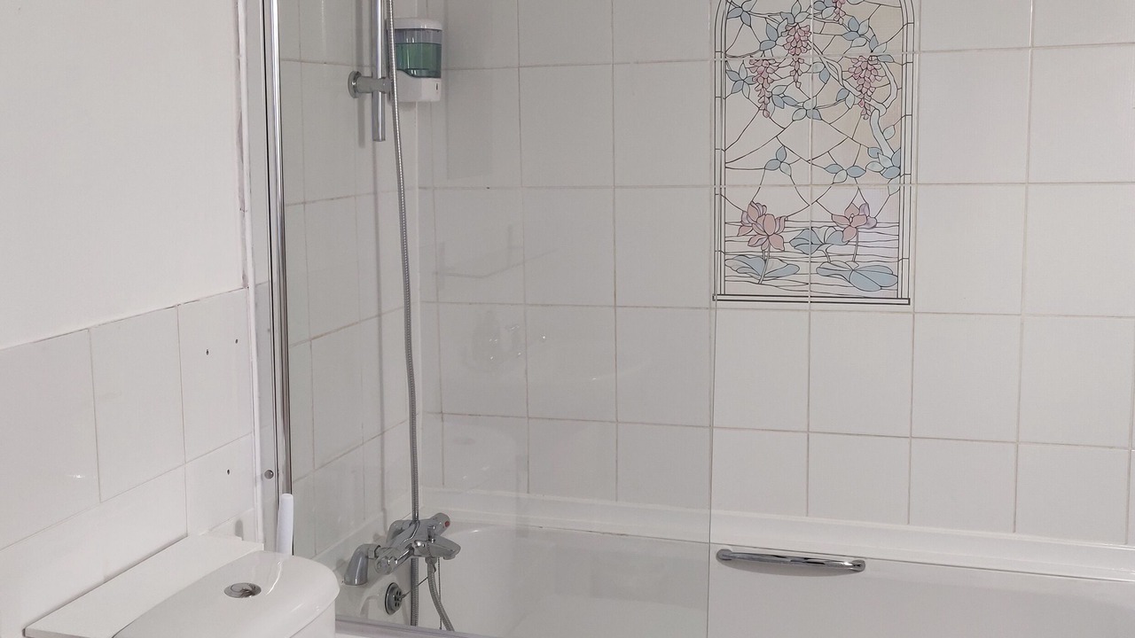 Photo of Bathroom in Much Wenlock