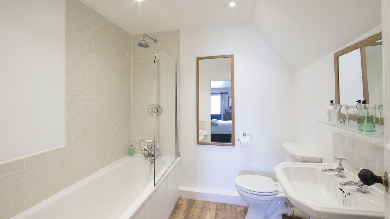 Photo of Bathroom in Melcombe Bingham