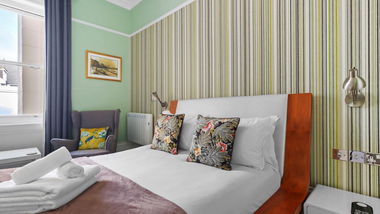 Photo of Bedroom in Eastbourne Seafront