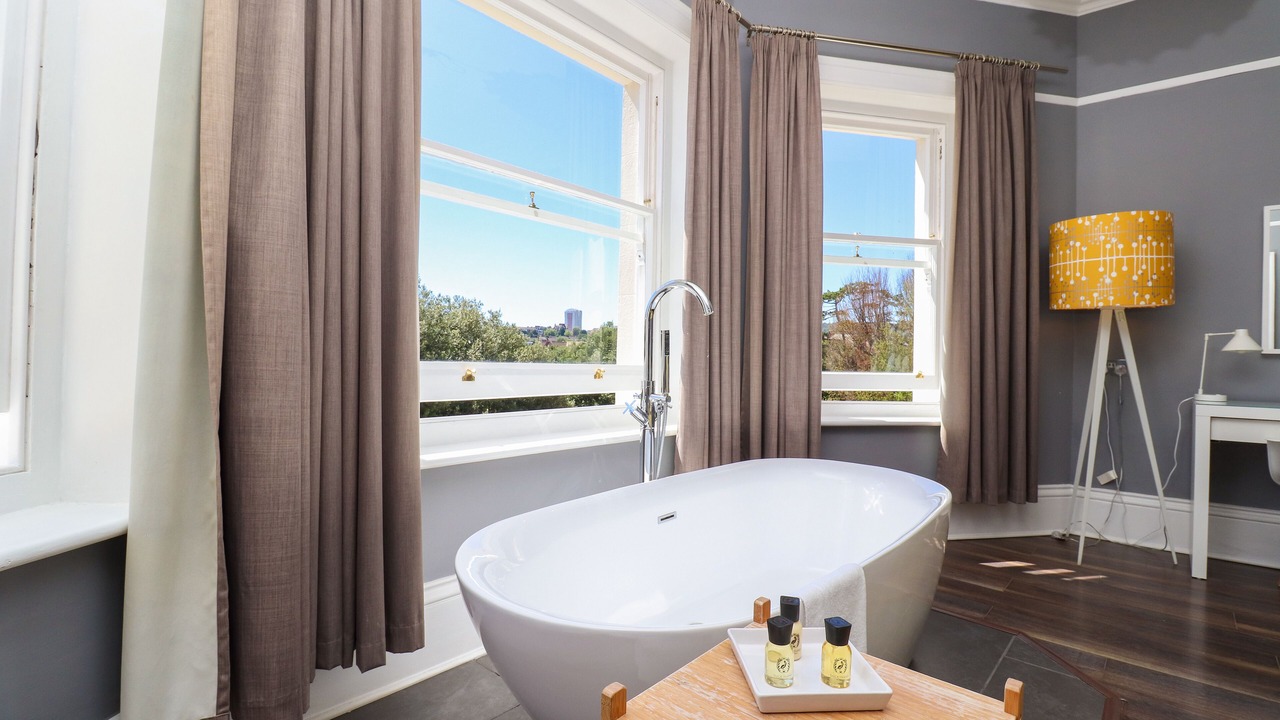 Photo of Bedroom in Eastbourne Seafront