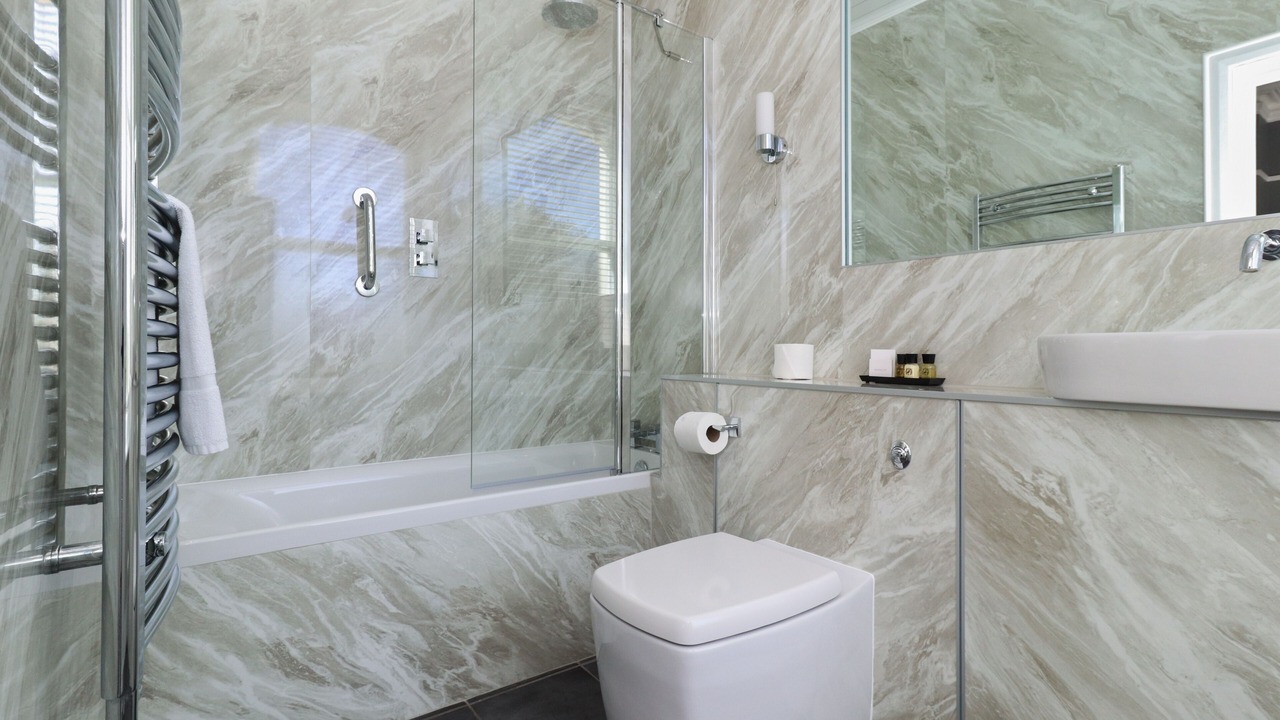 Photo of Bathroom in Eastbourne Seafront