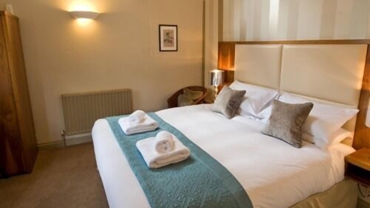 Photo of Bedroom in Stoke Row