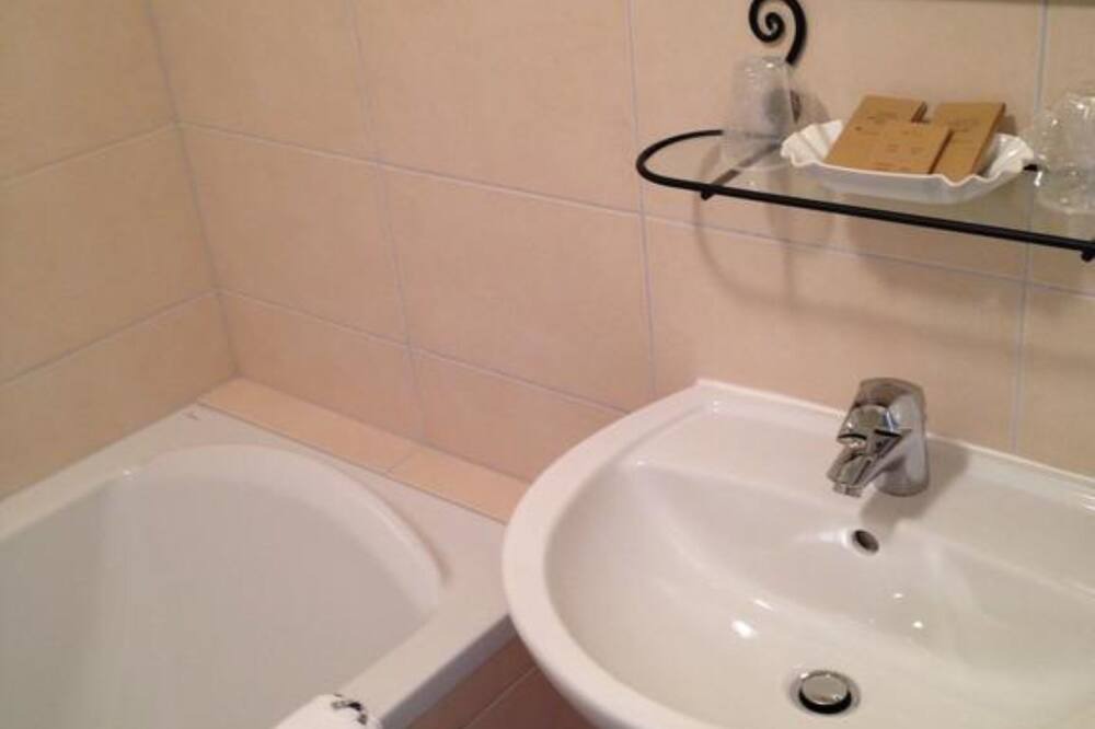 Photo of Bathroom in Eguisheim