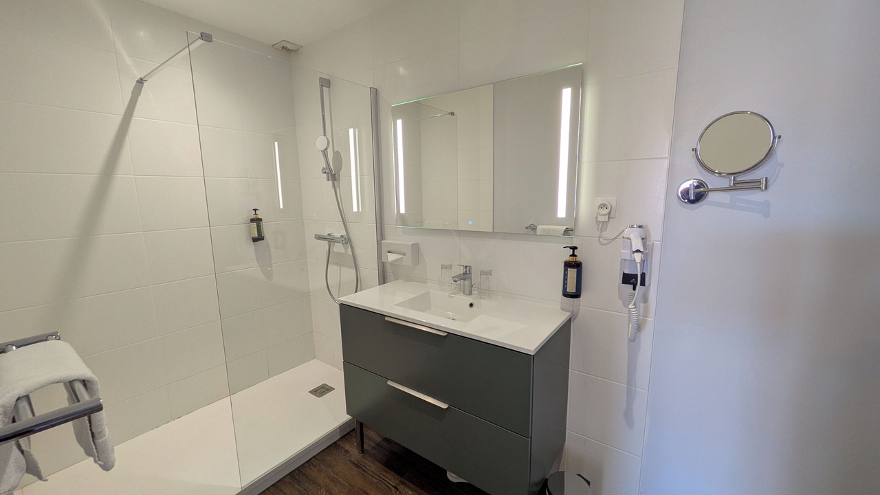 Photo of Bathroom in Rivedoux-Plage