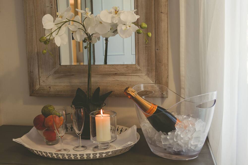 Photo of Others in Worth