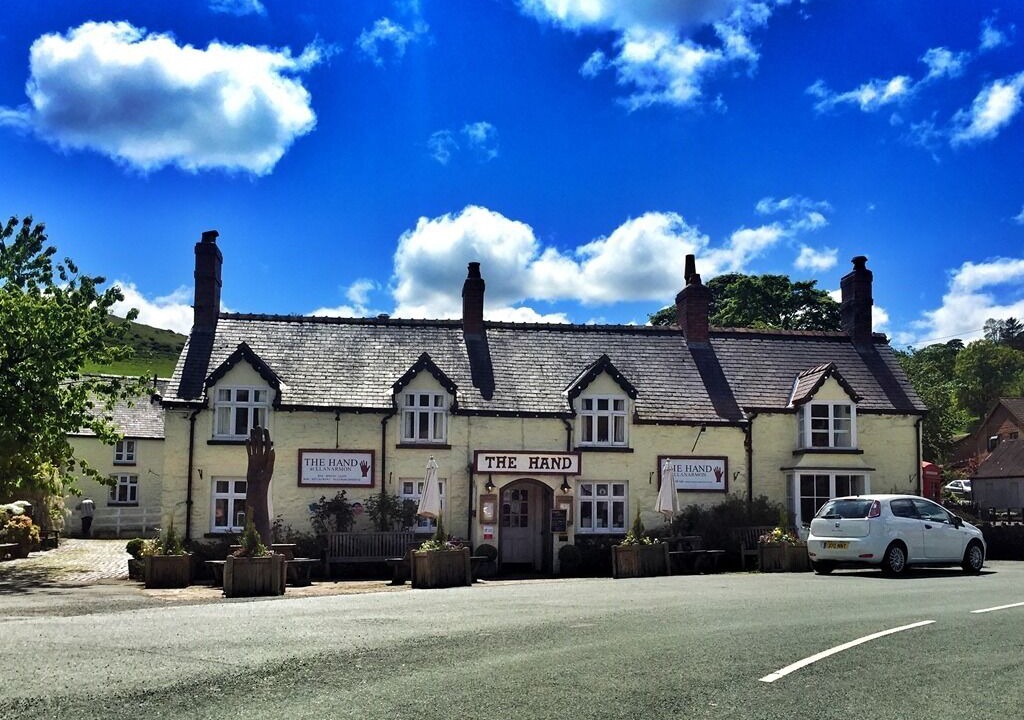 Photo of Others in Llanarmon Dyffryn-Ceiriog