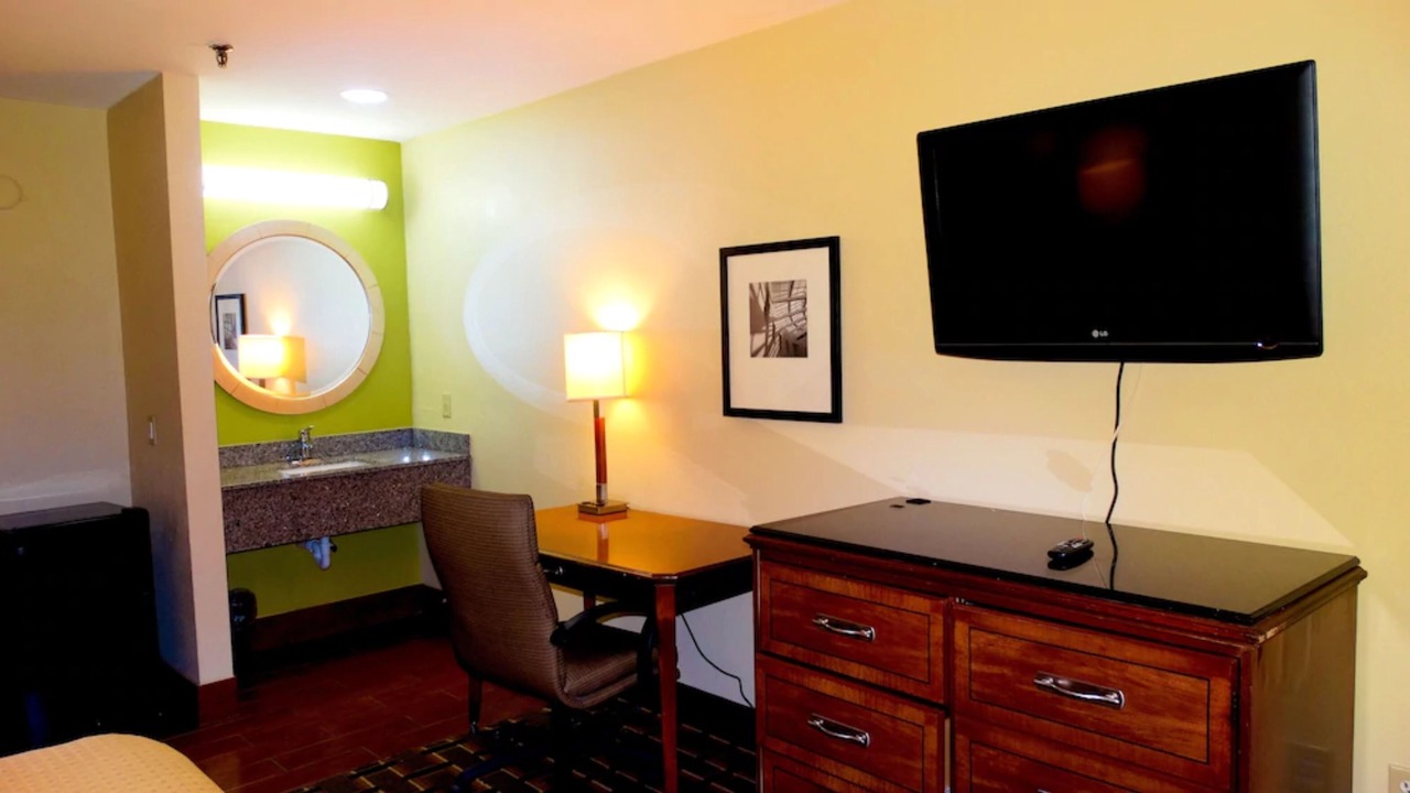 Photo of Bedroom in Savannah