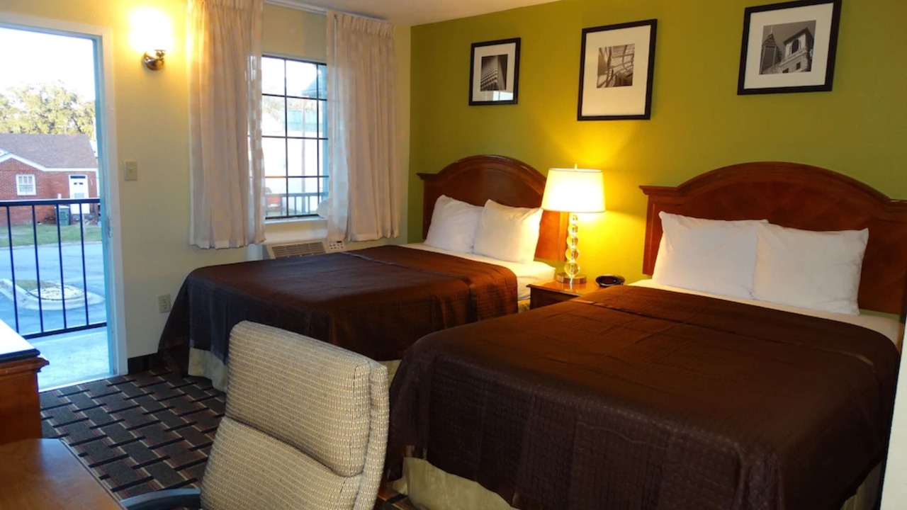 Photo of Bedroom in Savannah