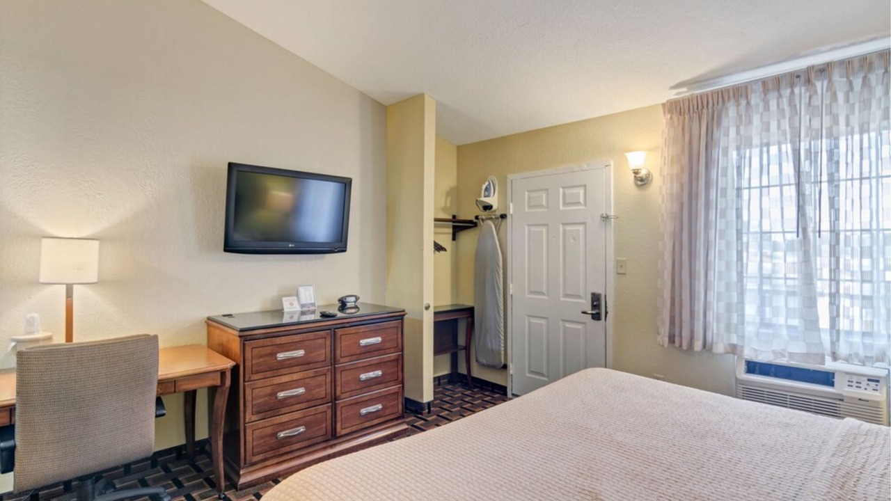 Photo of Bedroom in Savannah