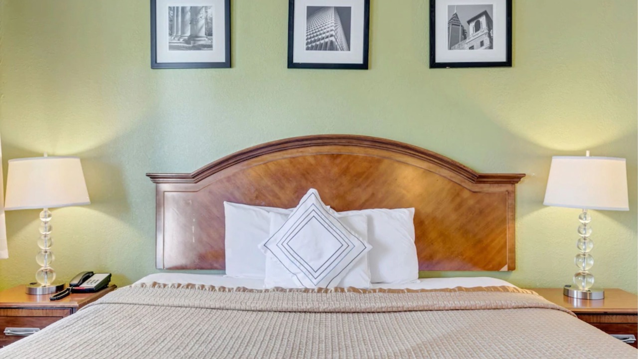 Photo of Bedroom in Savannah