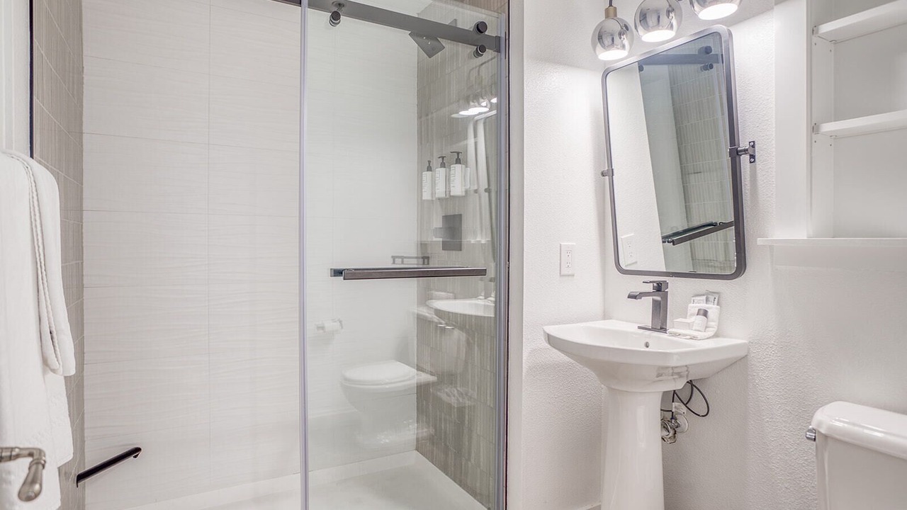 Photo of Bathroom in Lincoln City