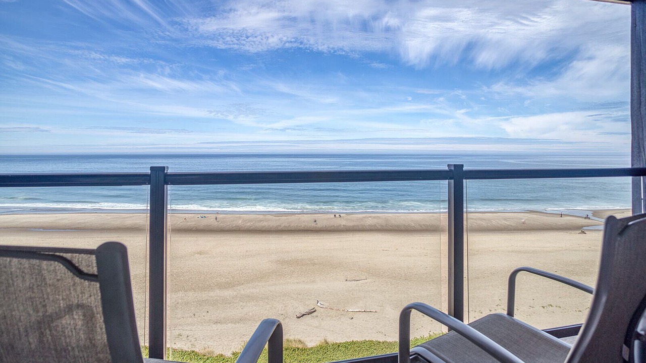 Photo of Patio Balcony in Lincoln City