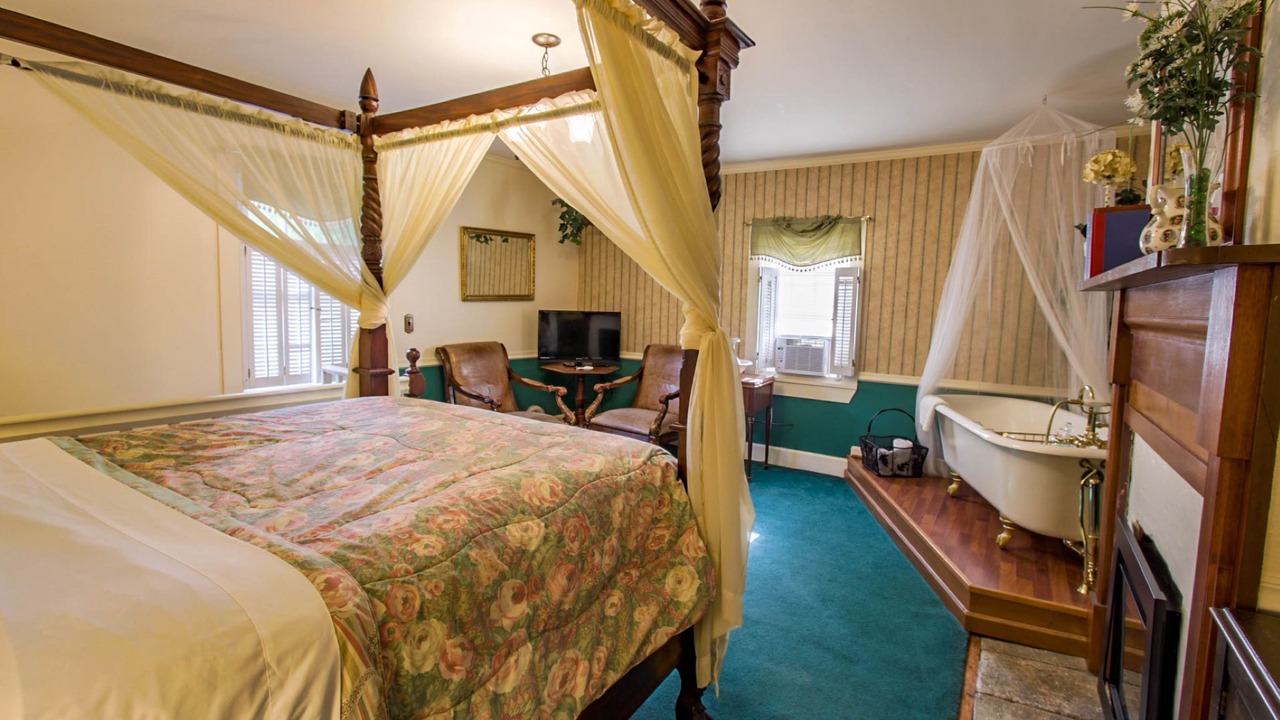 Photo of Bedroom in West Jefferson