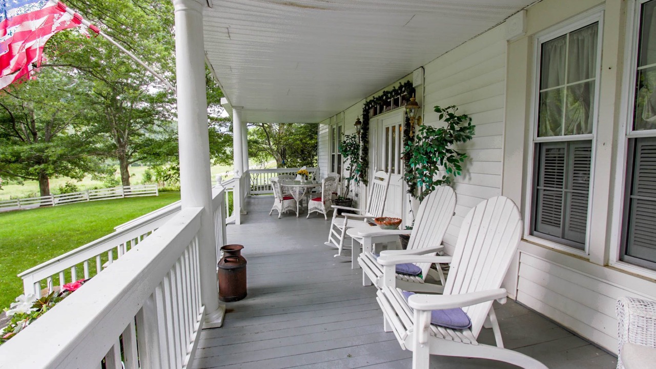Photo of Outdoor in West Jefferson