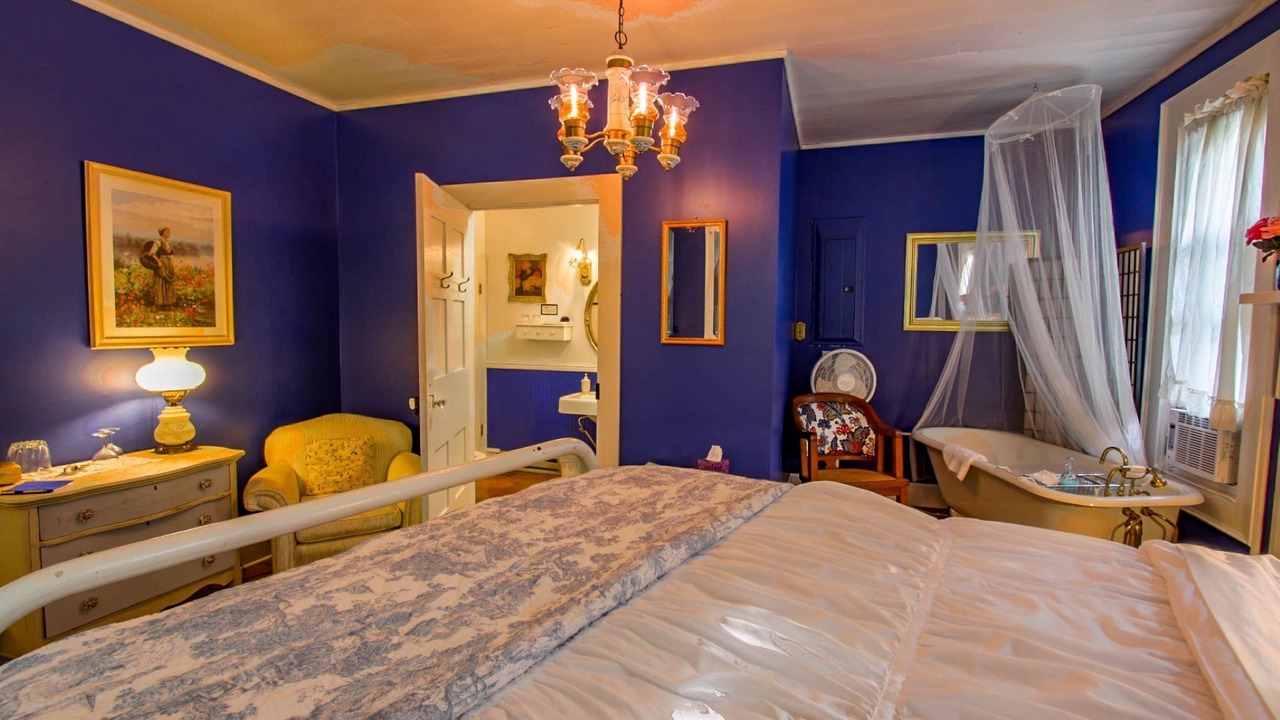 Photo of Bedroom in West Jefferson