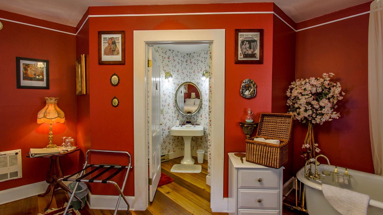 Photo of Bathroom in West Jefferson