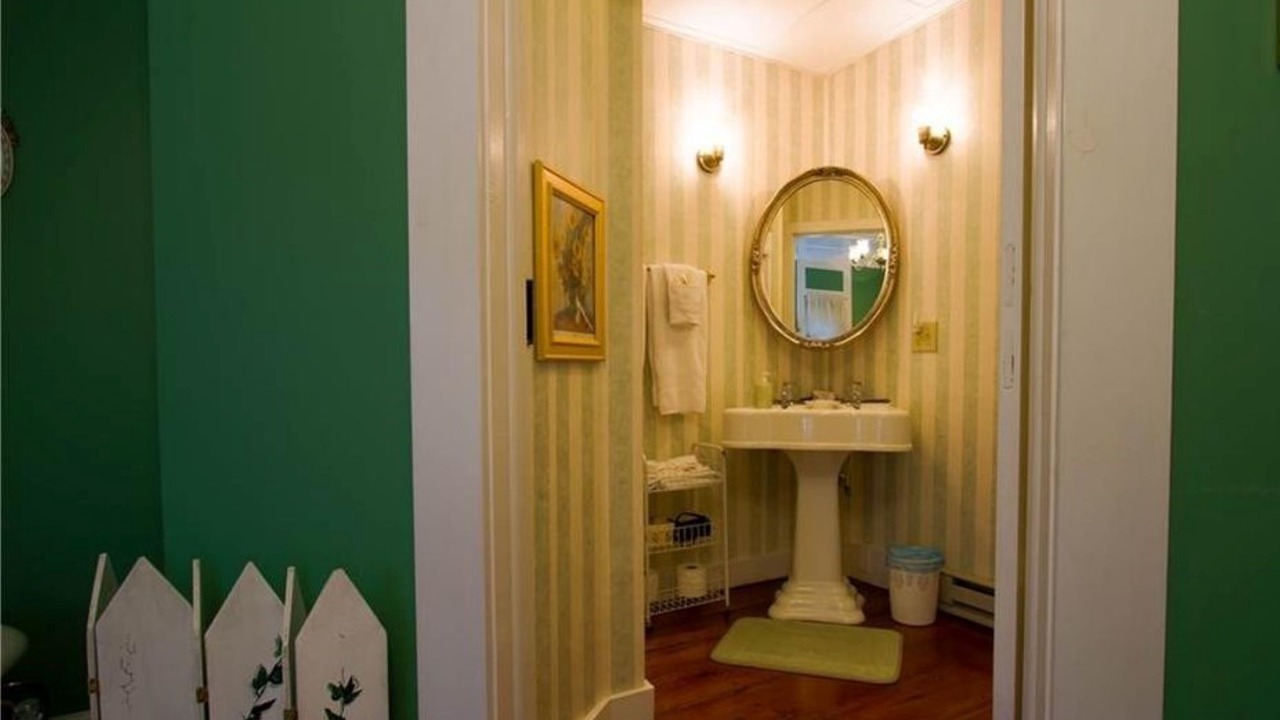 Photo of Bathroom in West Jefferson