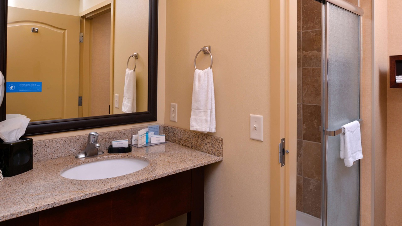 Photo of Bathroom in Lincoln
