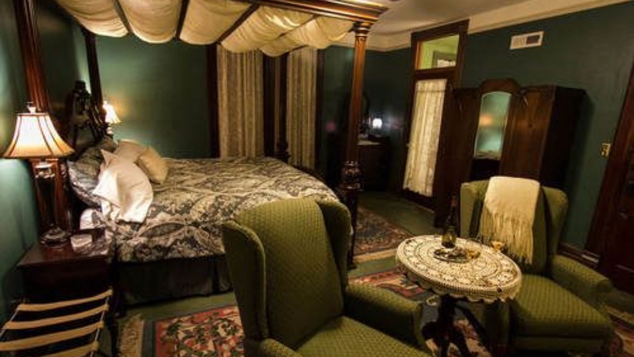 Photo of Others in Olympia