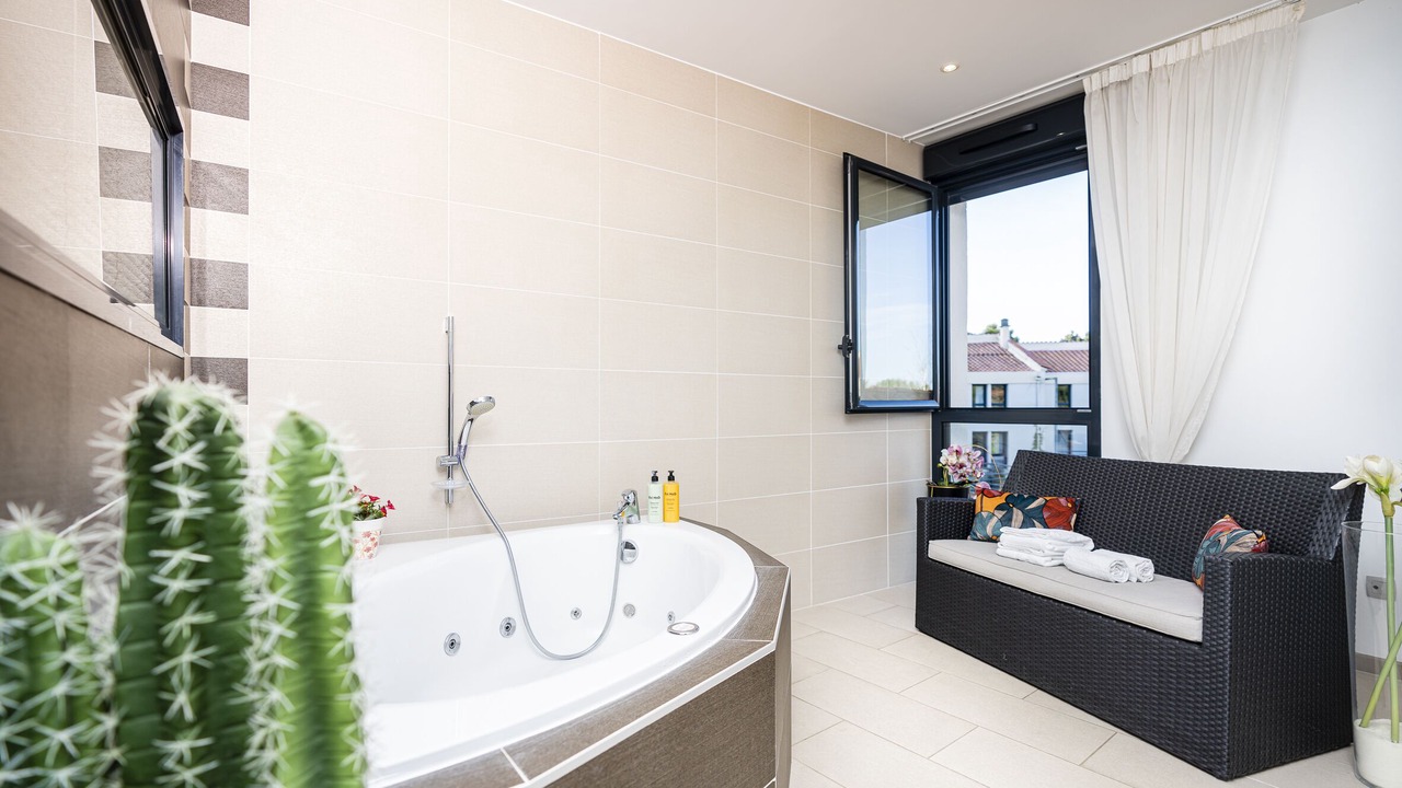 Photo of Bathroom in Alenya