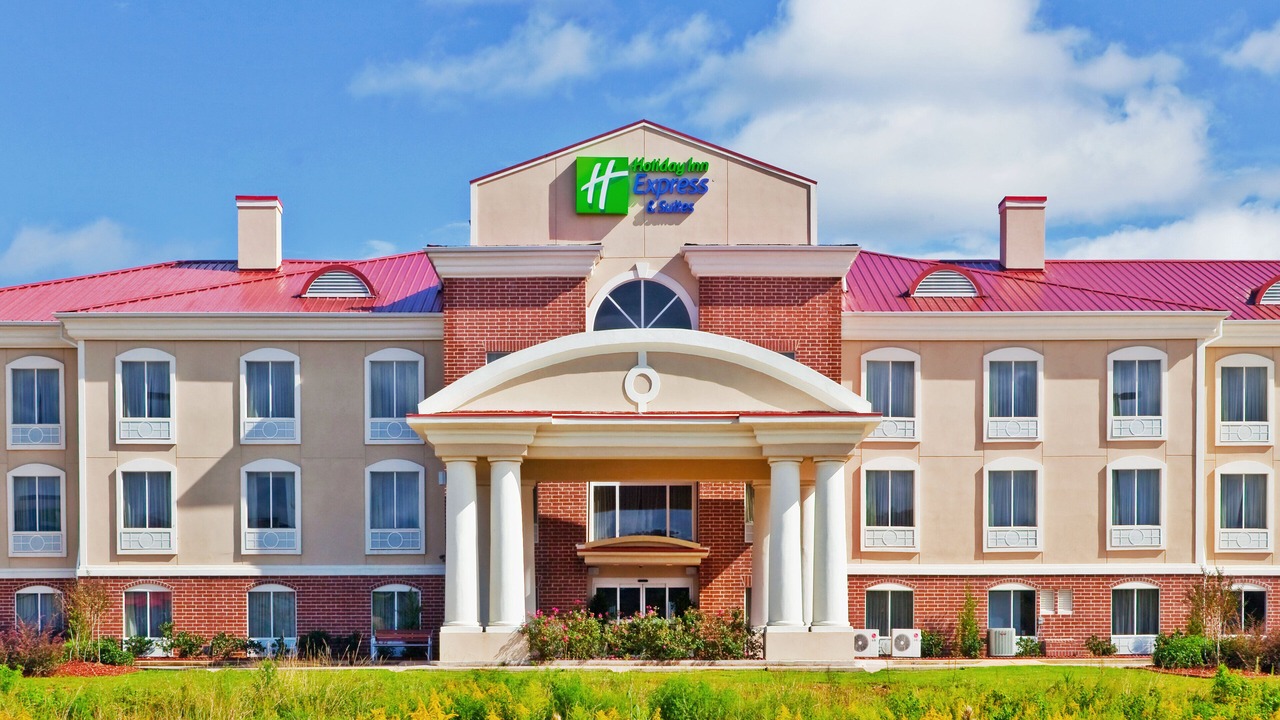 Photo of Outdoor in Magee