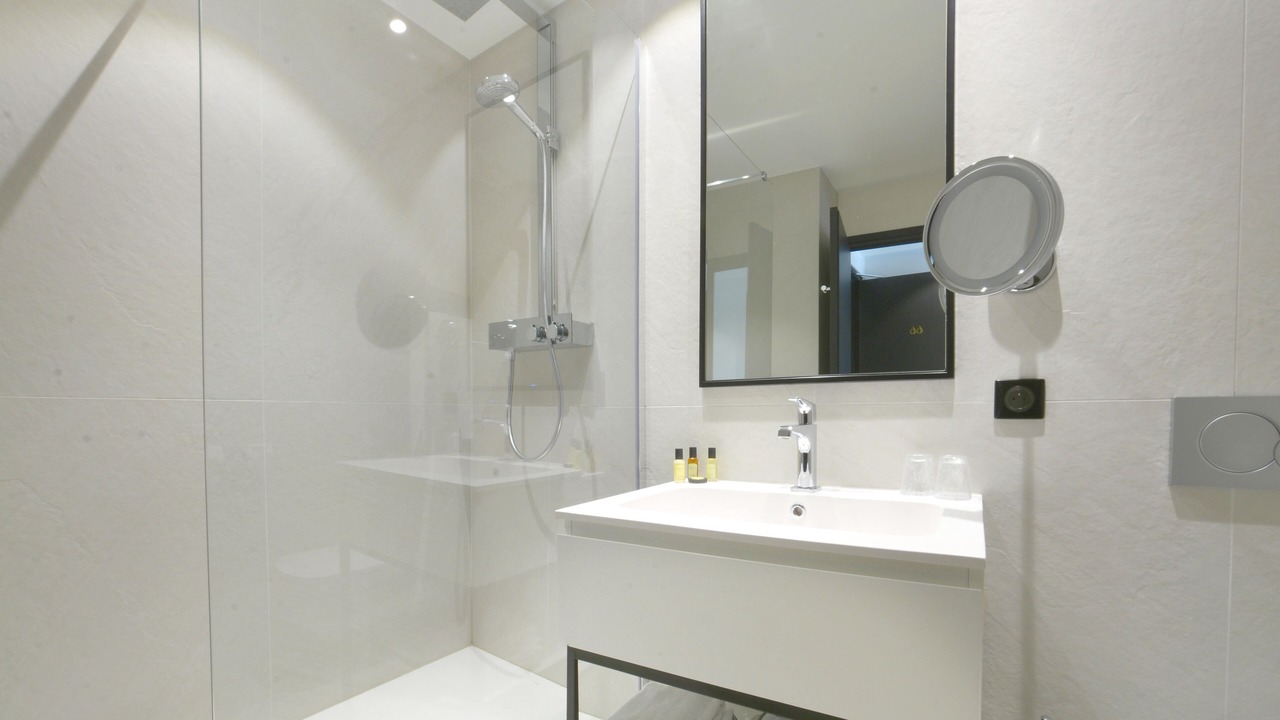 Photo of Others in Brotteaux