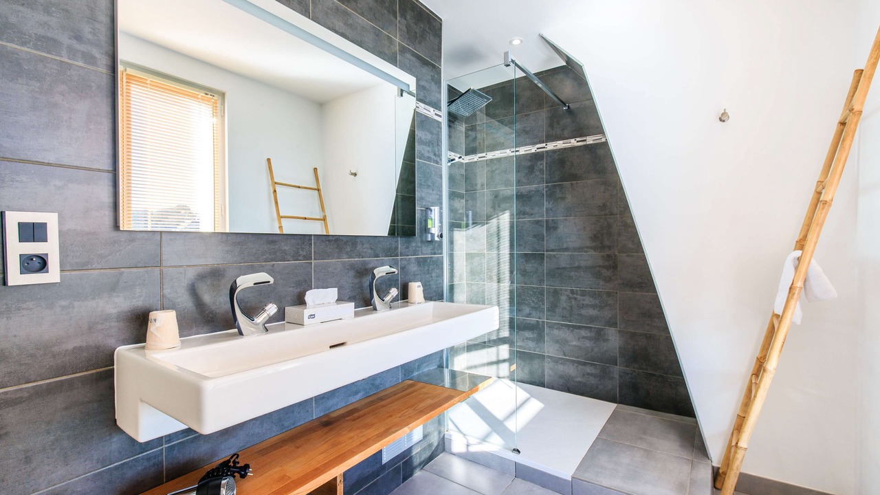 Photo of Bathroom in Saint-Marc-sur-Mer