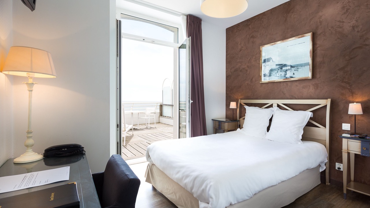 Photo of Bedroom in Saint-Marc-sur-Mer