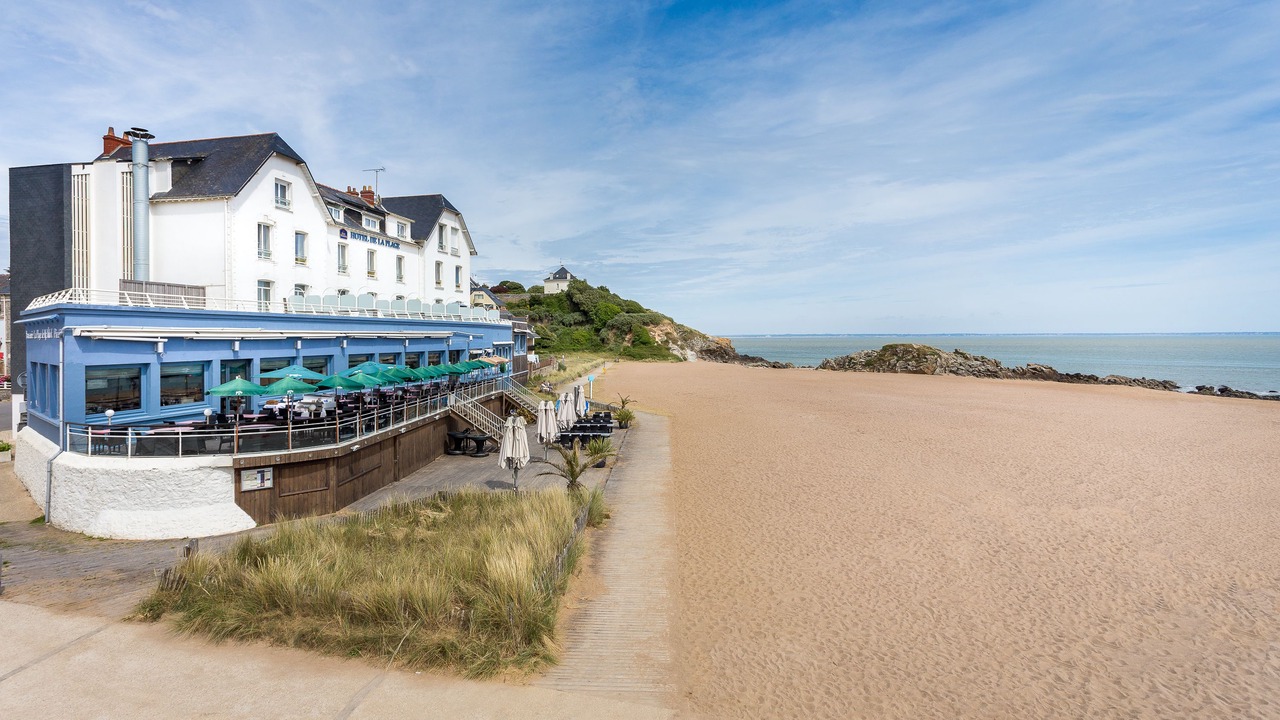 Photo of Others in Saint-Marc-sur-Mer