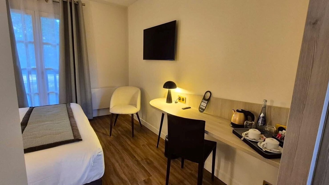Photo of Bedroom in Royallieu Village