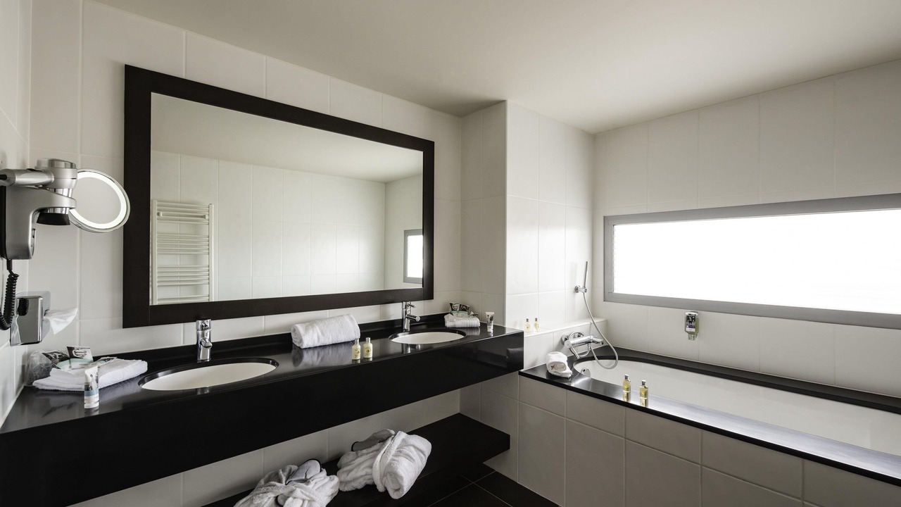 Photo of Bedroom in Genas