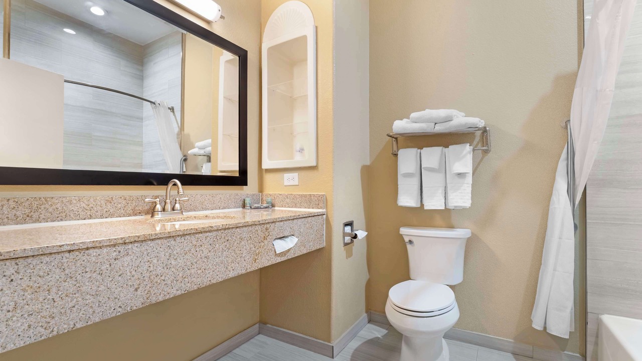 Photo of Bathroom in Realitos