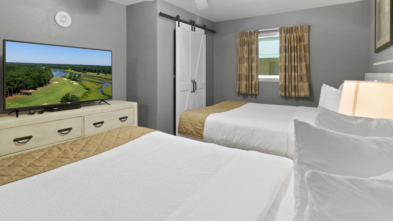 Photo of Bedroom in Cherry Grove Beach