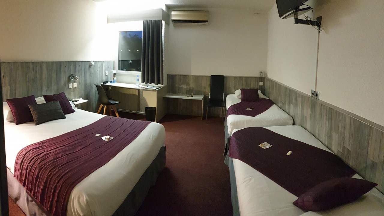 Photo of Bedroom in Avallon