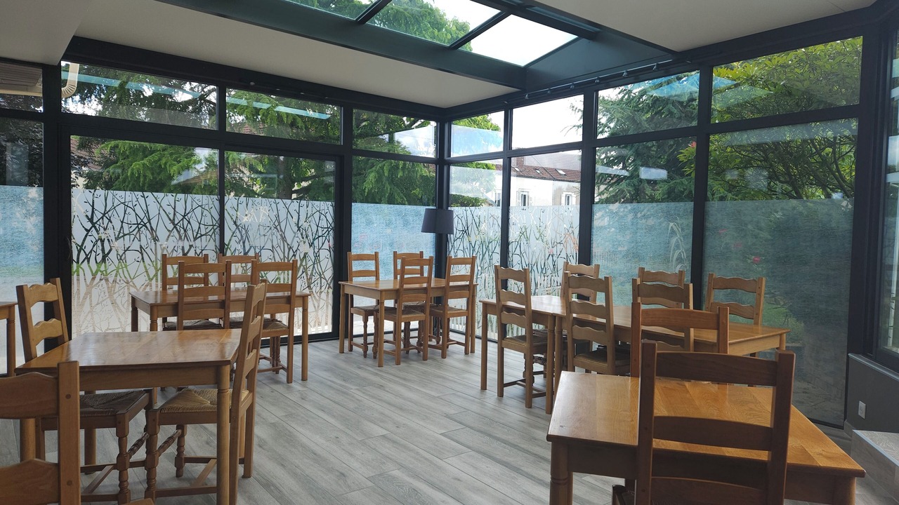 Photo of Others in Avallon