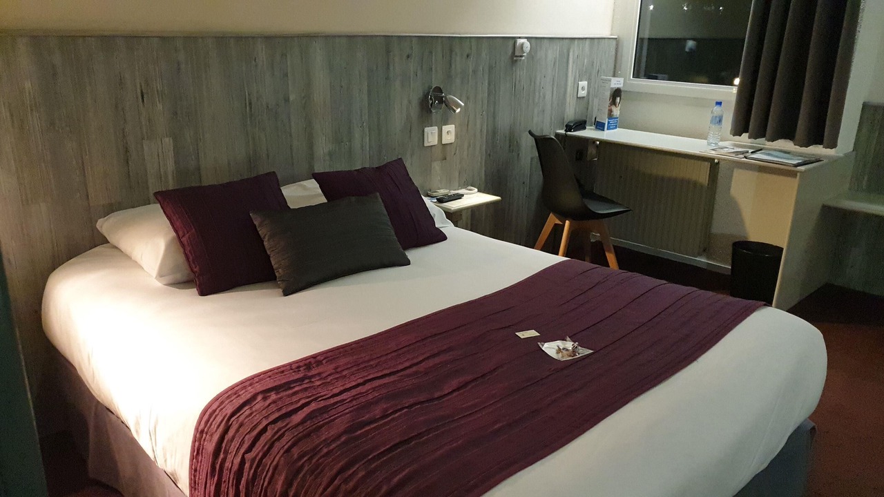 Photo of Bedroom in Avallon