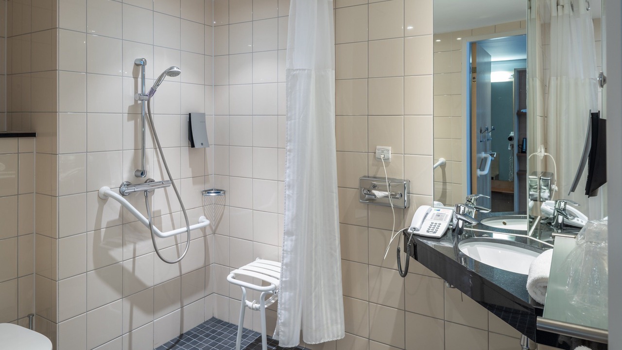 Photo of Bathroom in Saint-Nazaire