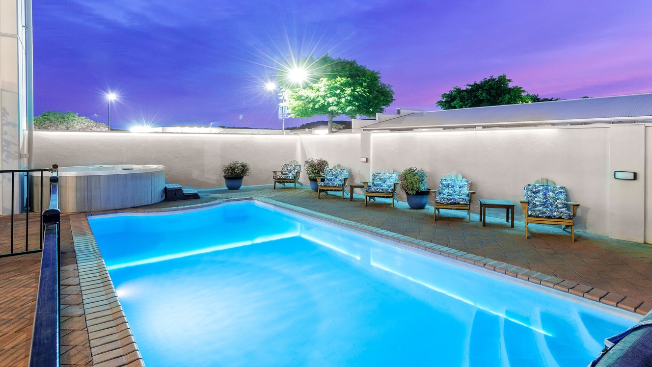 Photo of Outdoor in Fenton Street