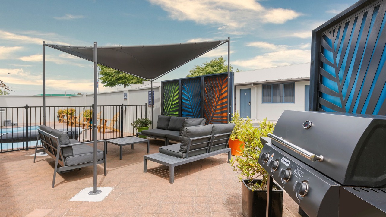 Photo of Outdoor in Fenton Street