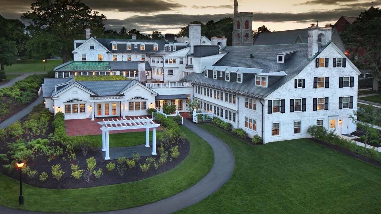 Photo of Outdoor in Amherst Center