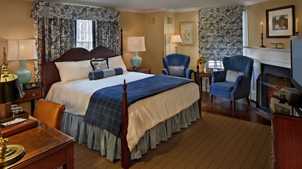 Photo of Others in Amherst Center