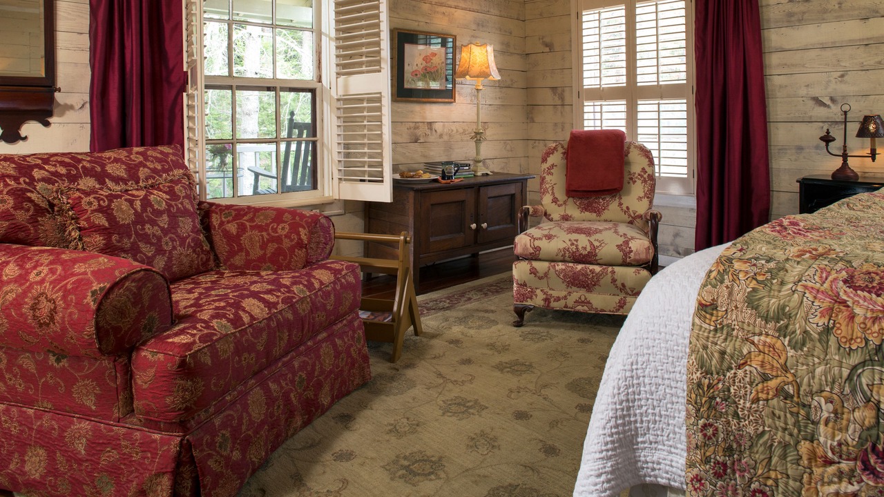 Photo of Bedroom in Clarkesville