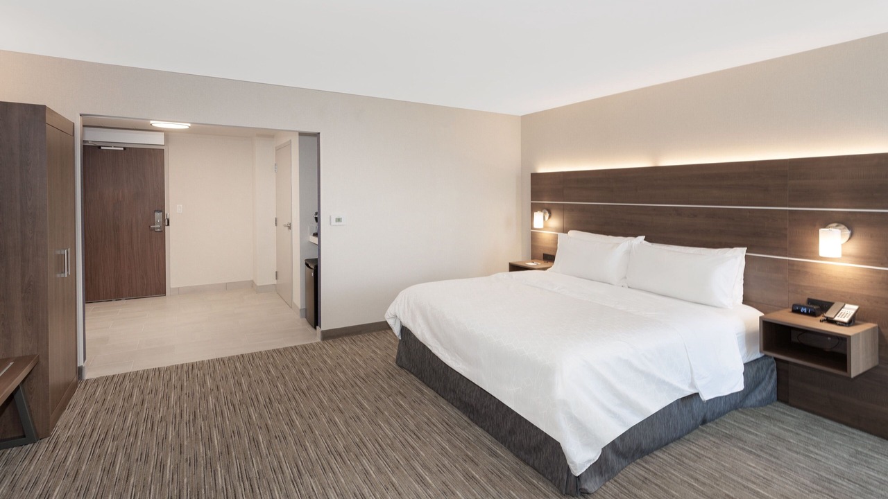 Photo of Bedroom in Ottawa Division
