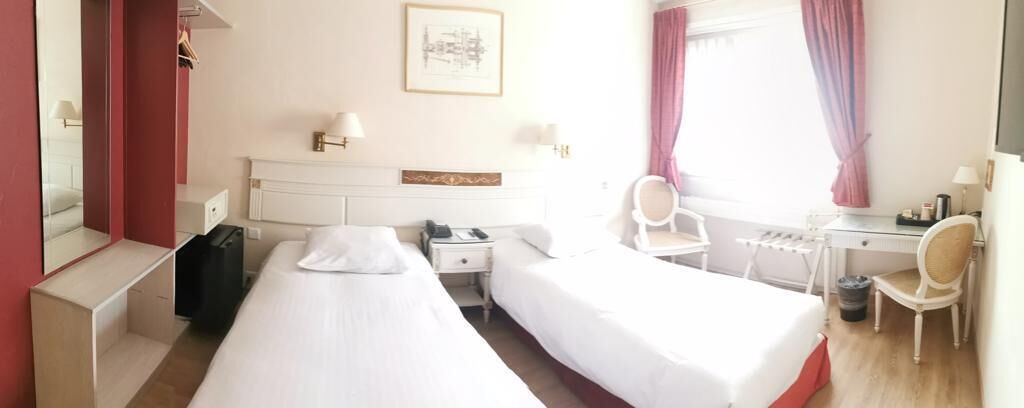 Photo of Bedroom in Plan-les-Ouates