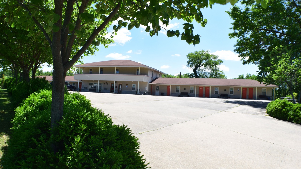 Photo of Outdoor in Carthage