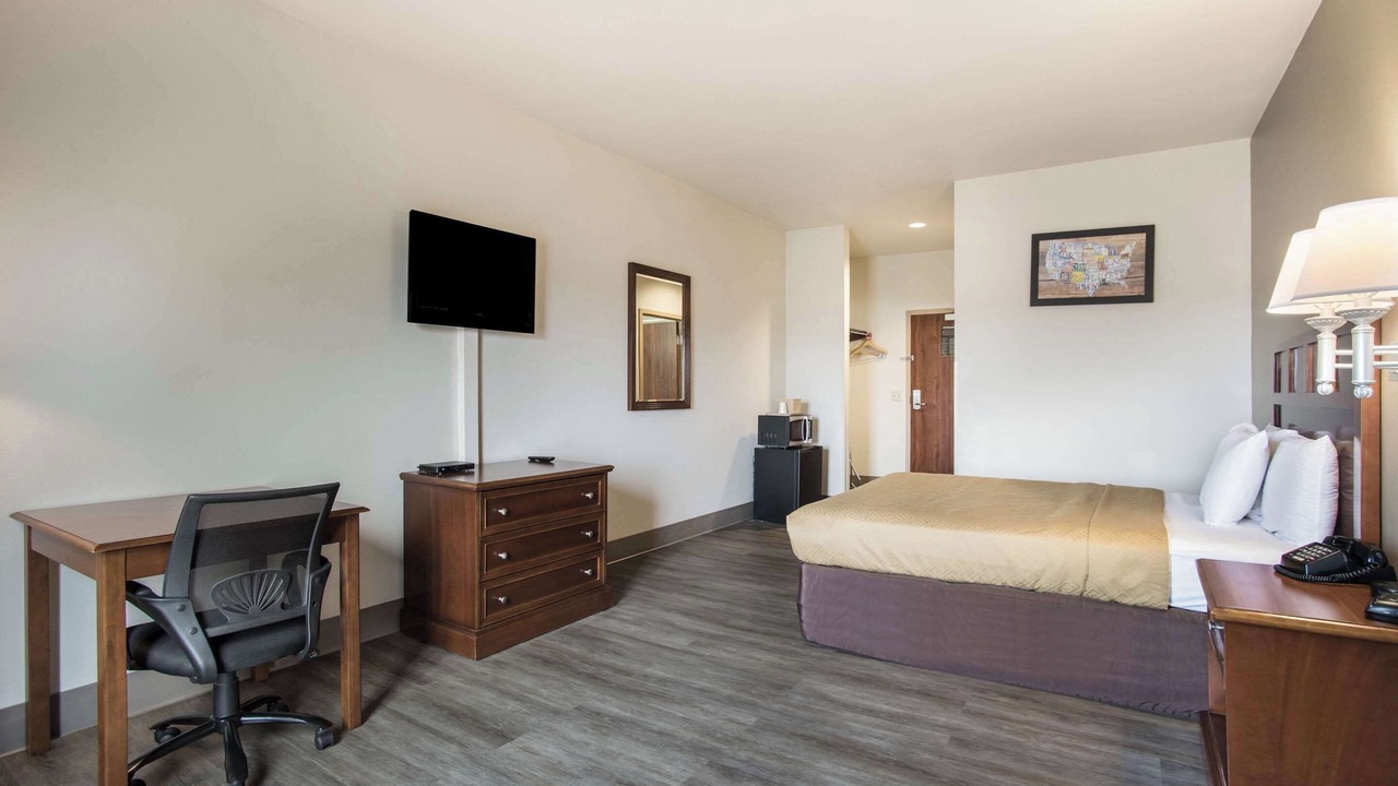 Photo of Bedroom in Anderson