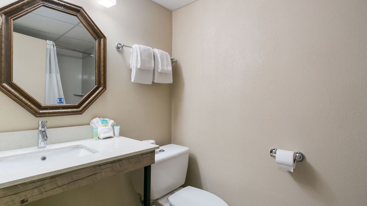 Photo of Bathroom in Gettysburg