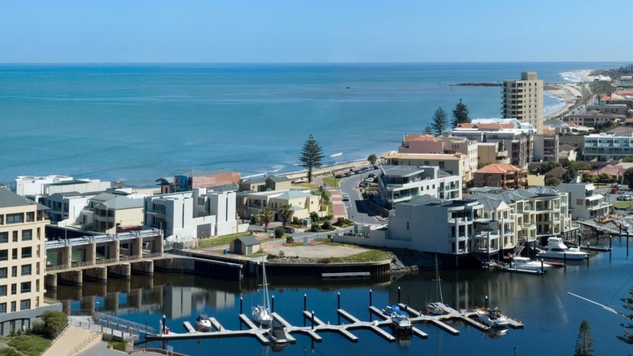 Photo of Outdoor in Glenelg