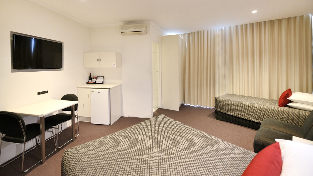 Photo of Bedroom in Glenelg