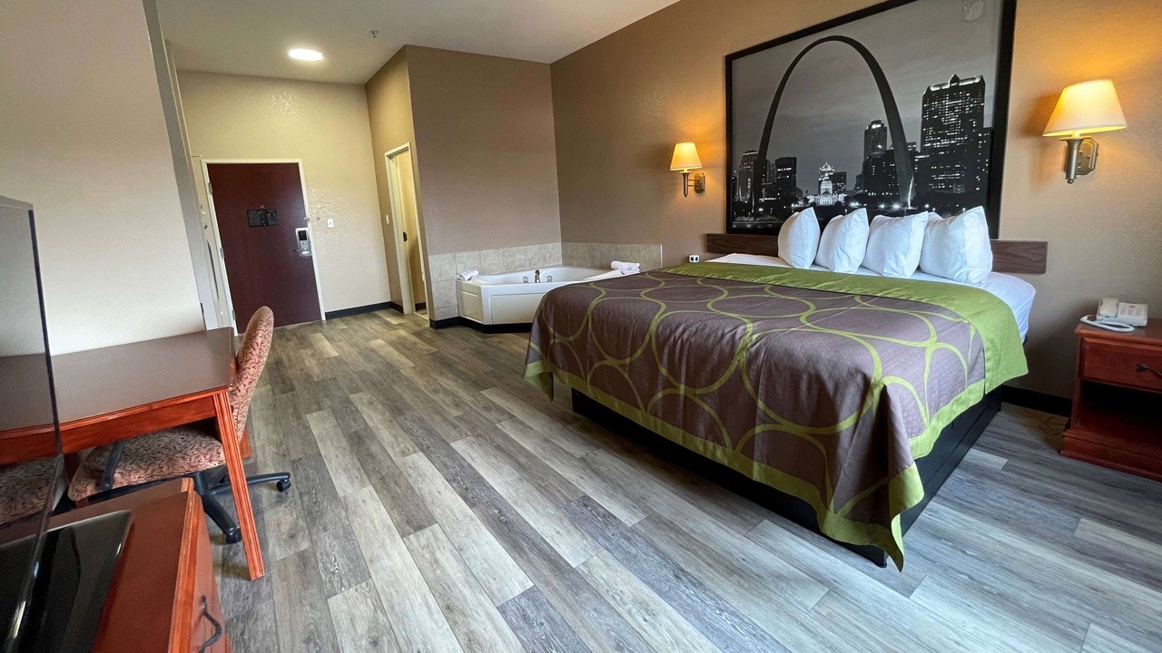 Photo of Bedroom in Rolla